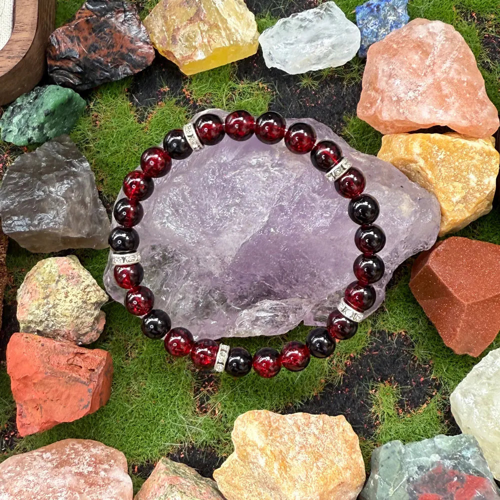 Bohemian Beaded Bracelet – Classic & Minimalist.